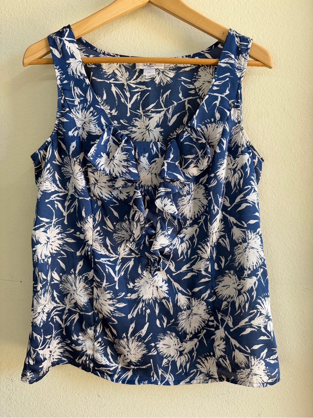 LOFT Navy and White Floral Ruffle Sleeveless Camisole